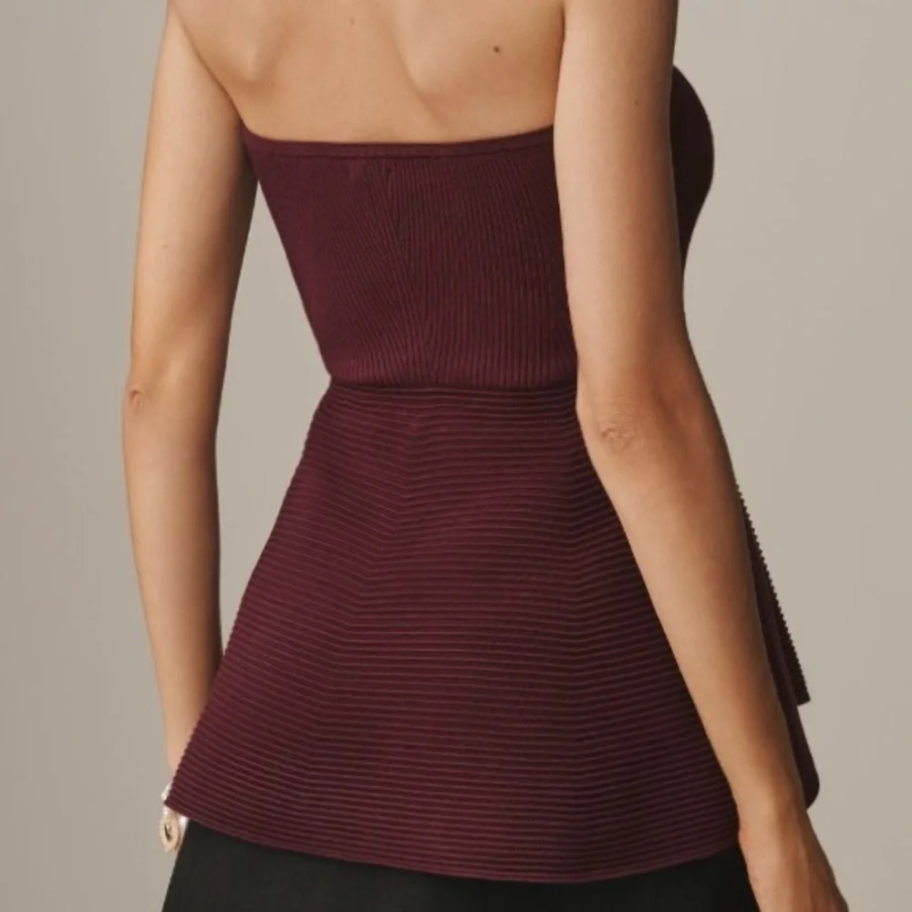 ANTHROPOLOGIE➕NWT Maeve Strapless Peplum Knit Top - Picture 2 of 9